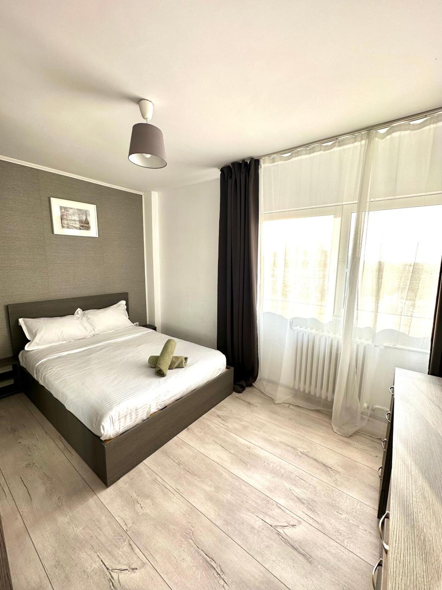 Central Apartment Tower Bucureşti Eksteriør bilde
